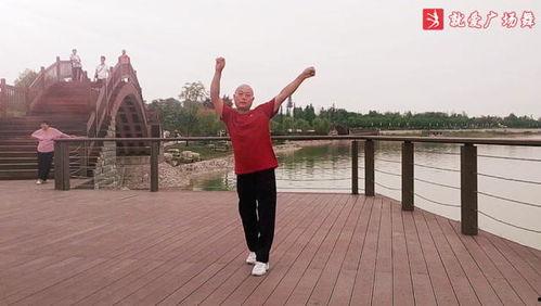 吃瓜女孩舞蹈,解锁夏日活力新潮流