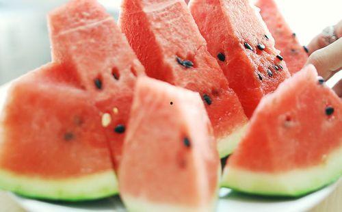 早上吃冰瓜,冰瓜解暑，美味开启新一天